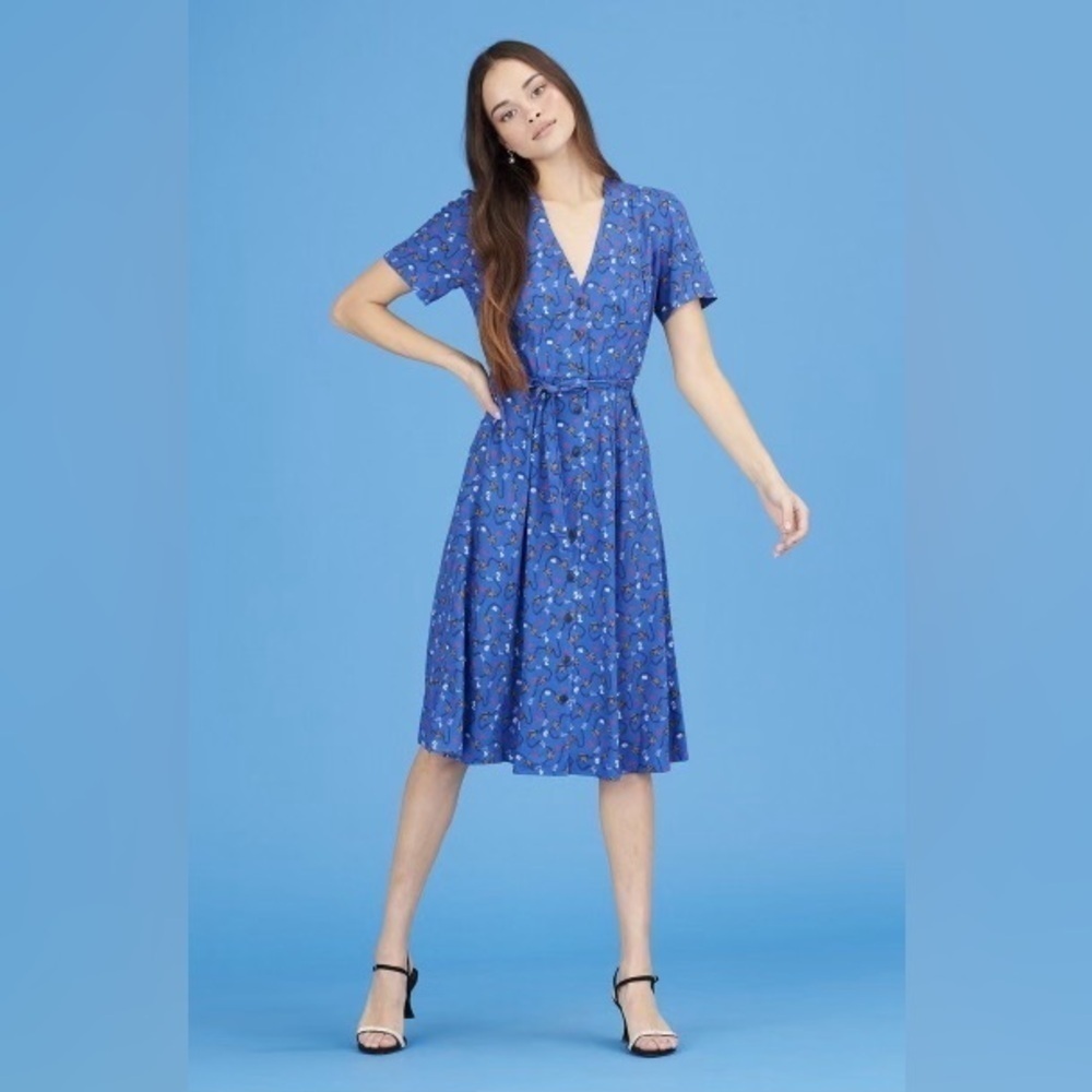 Rare Hvn Rosemary Short Sleeve Tie Waist Dress In Blue Telephone Size 8 — image 2 of 8